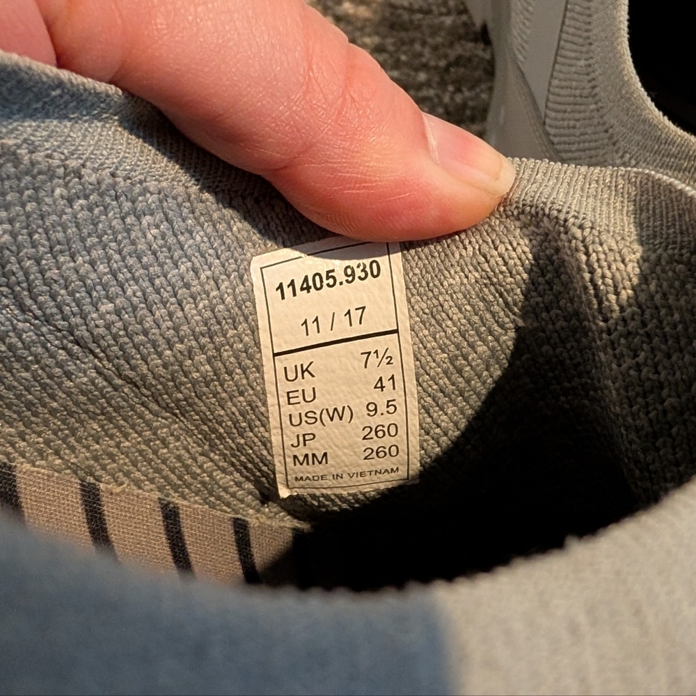 Helly Hansen Loke Dash Trail Running Shoes - Picture 8 of 9